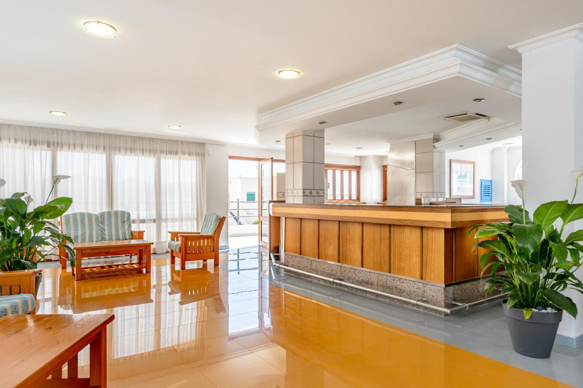 Aparthotel Vibra Sanan - Adults Only Sant Antoni de Portmany Zewnętrze zdjęcie